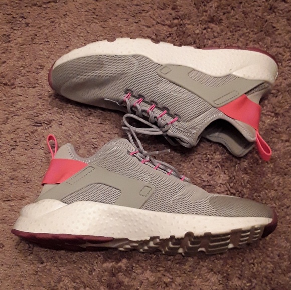 pink and orange huaraches